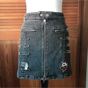 Punk Goth Dark Gray Denim Patches, Safety Pins & Chains The End Skirt XS 0
